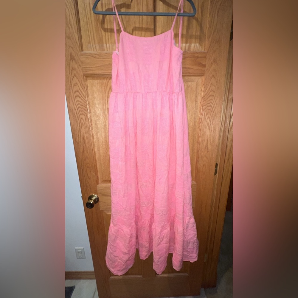 Open back link spaghetti strap dress